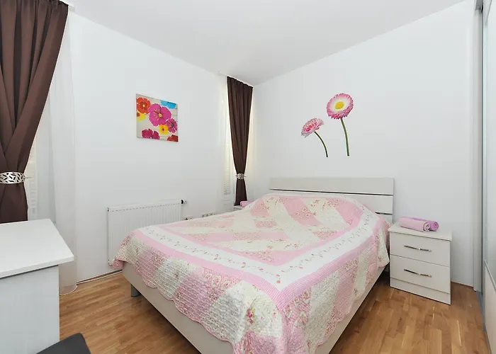 Apartman Ana Zára