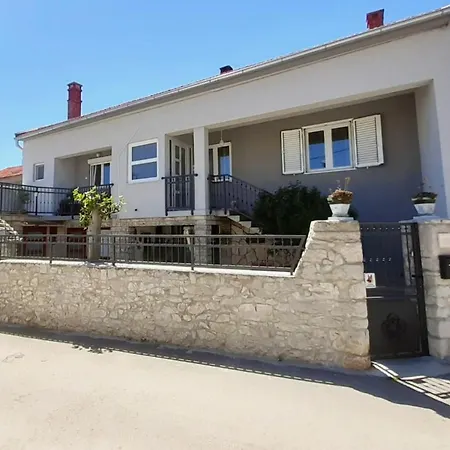 Ana Apartment Zadar